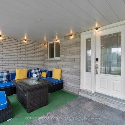 1677, Vaughan, Caledon Village, Caledon