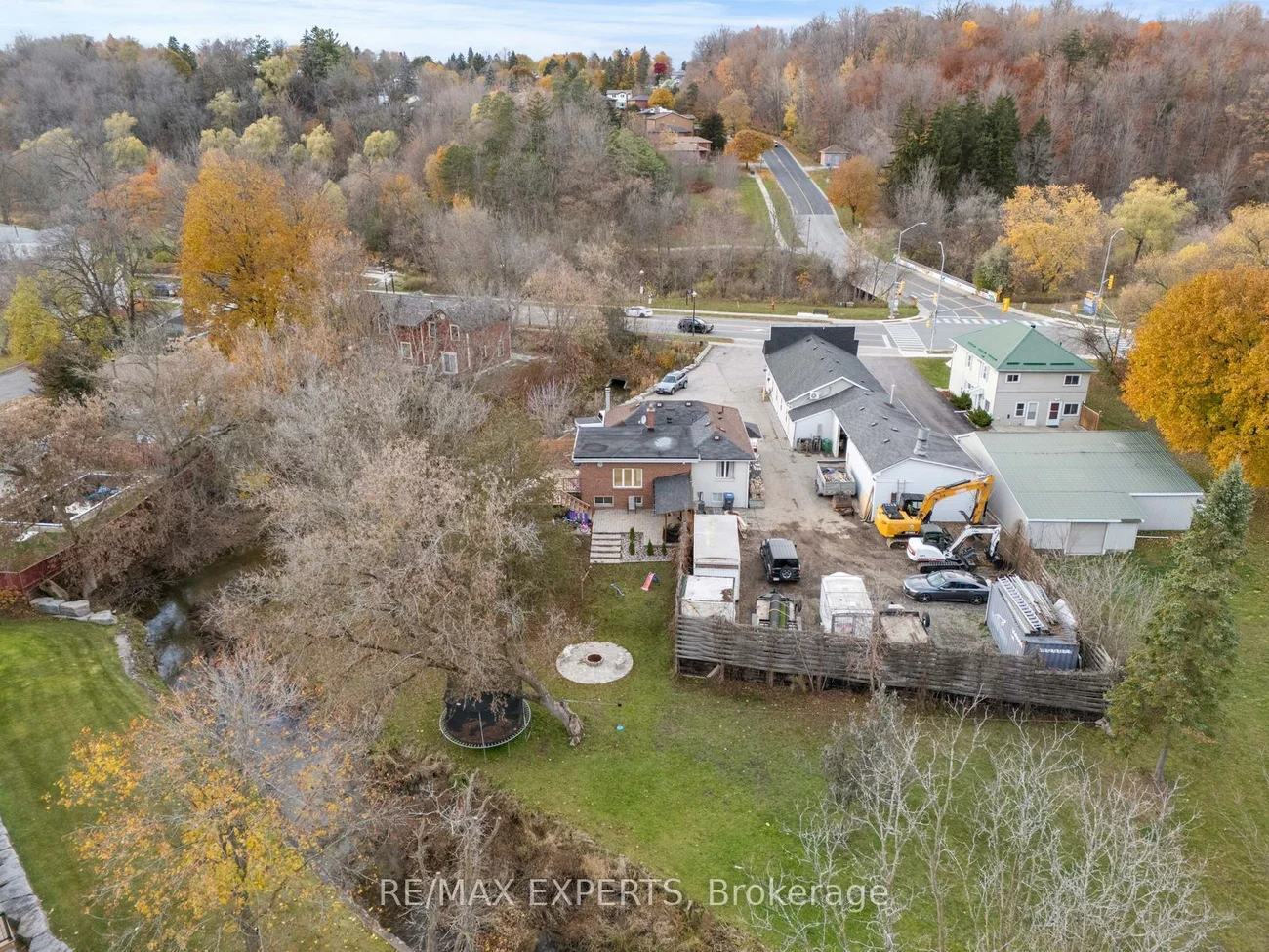 142, King, Bolton East, Caledon