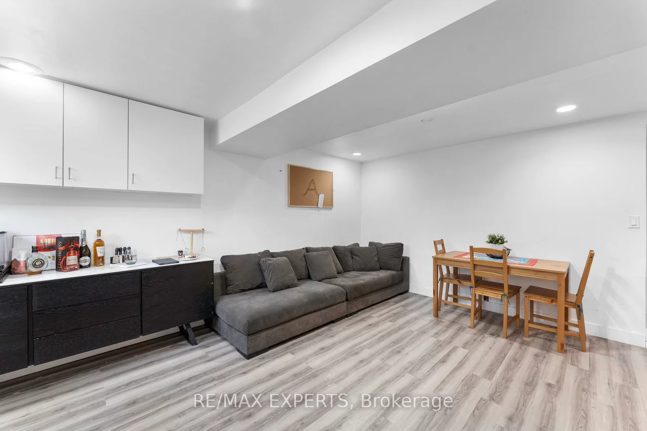 142, King, Bolton East, Caledon