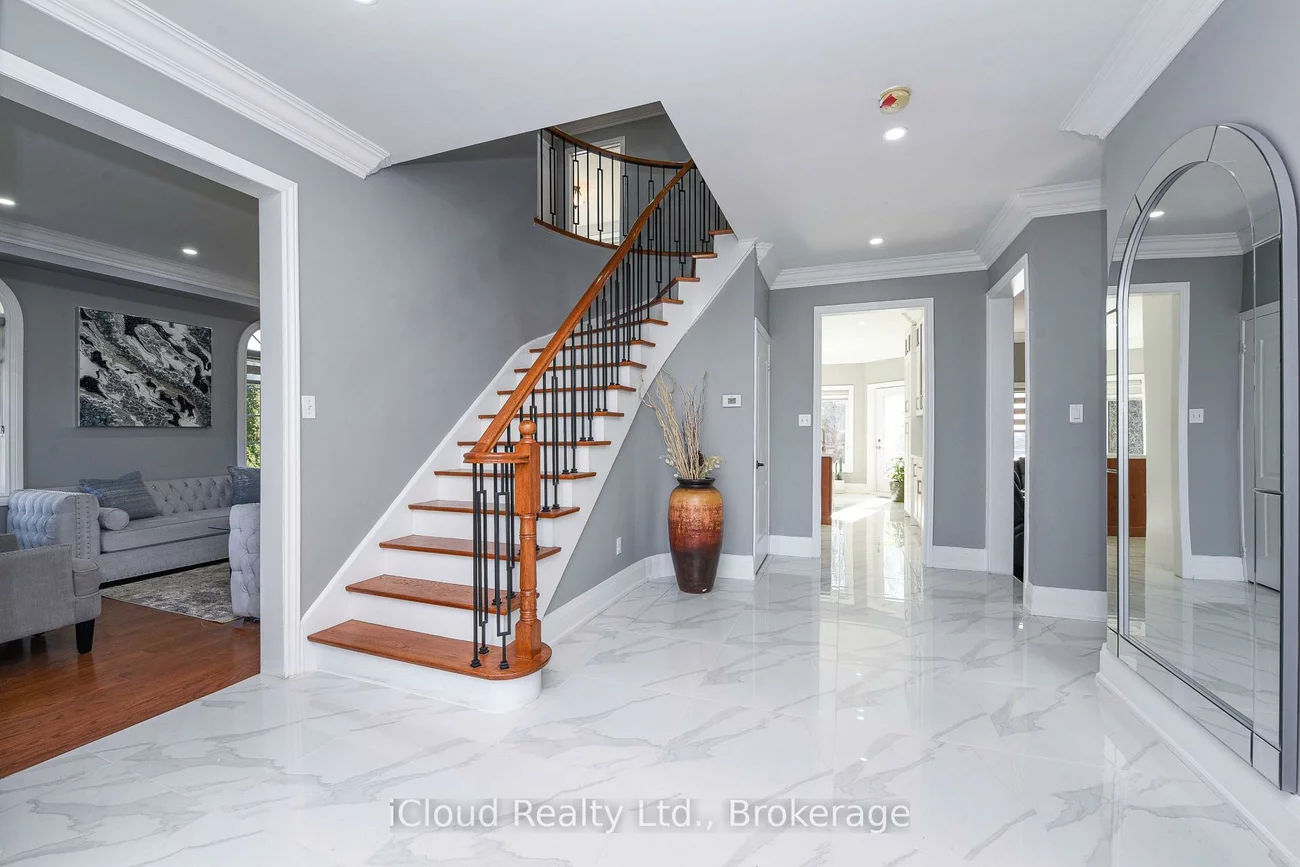 25, Giles, Caledon Village, Caledon