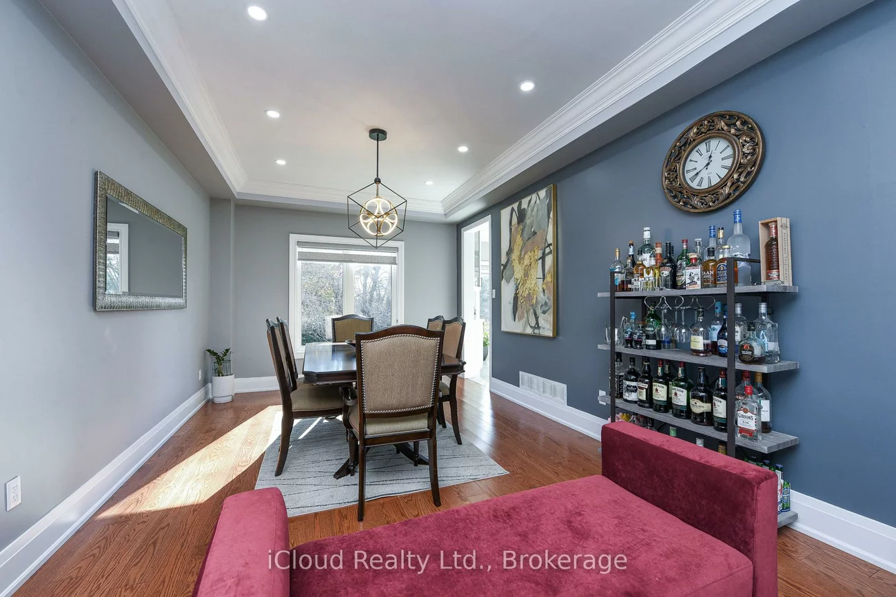 25, Giles, Caledon Village, Caledon