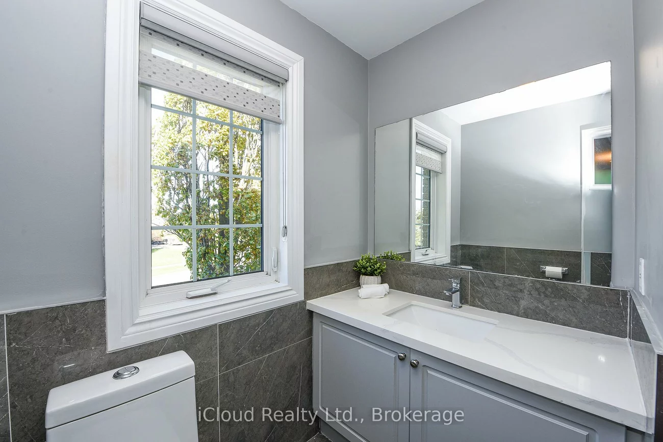 25, Giles, Caledon Village, Caledon