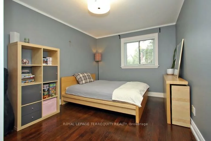 353, Kingsview, Bolton North, Caledon