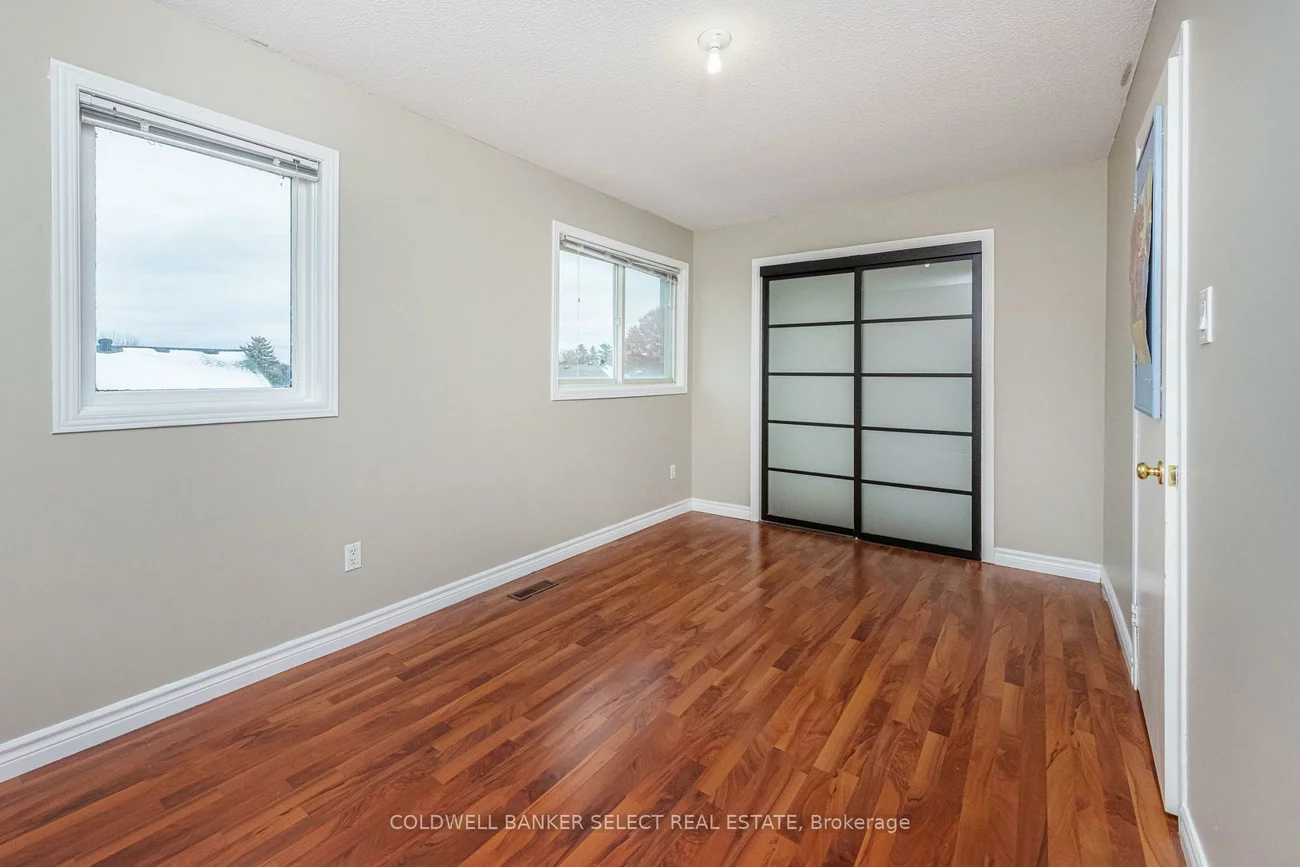 427, Kingsview, Bolton North, Caledon