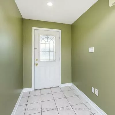 427, Kingsview, Bolton North, Caledon