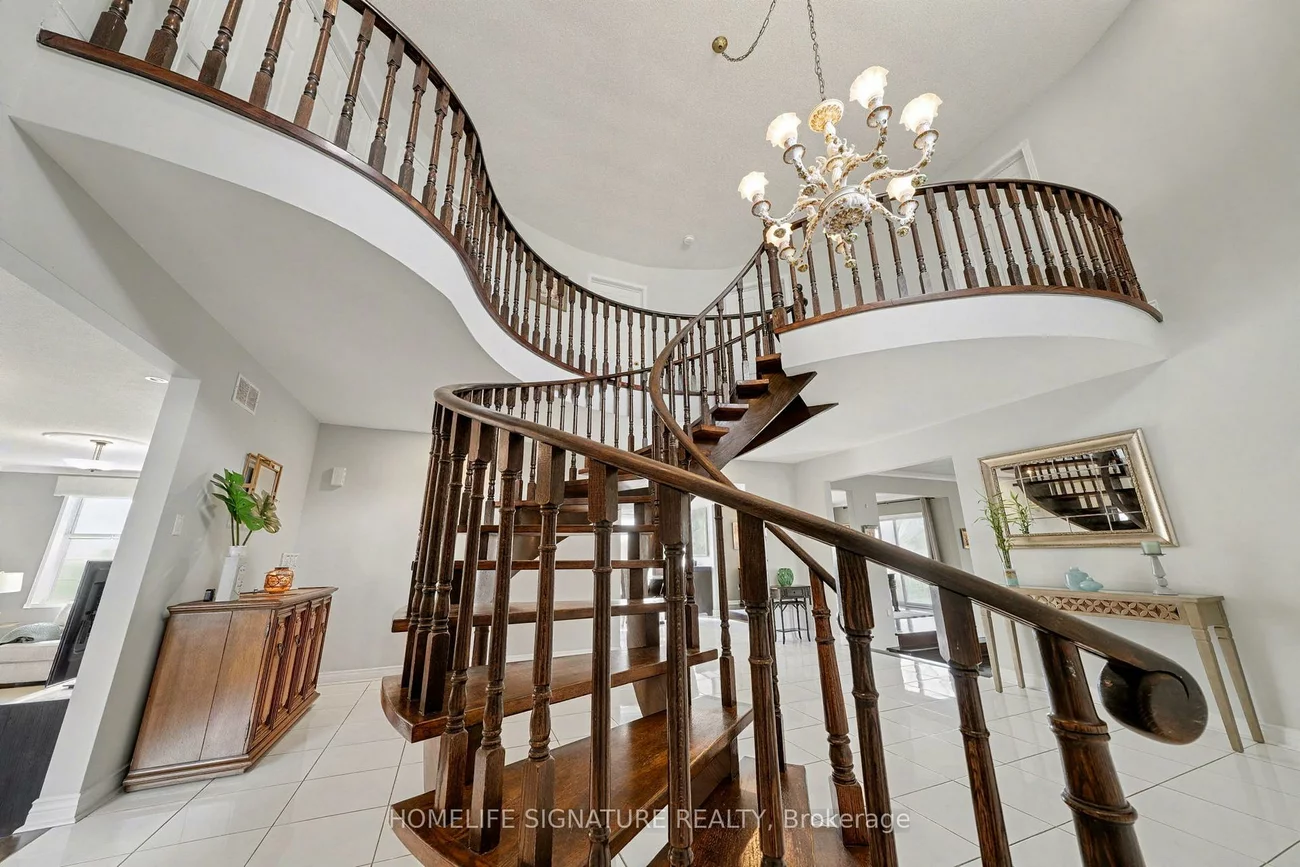 28, Walton, Palgrave, Caledon