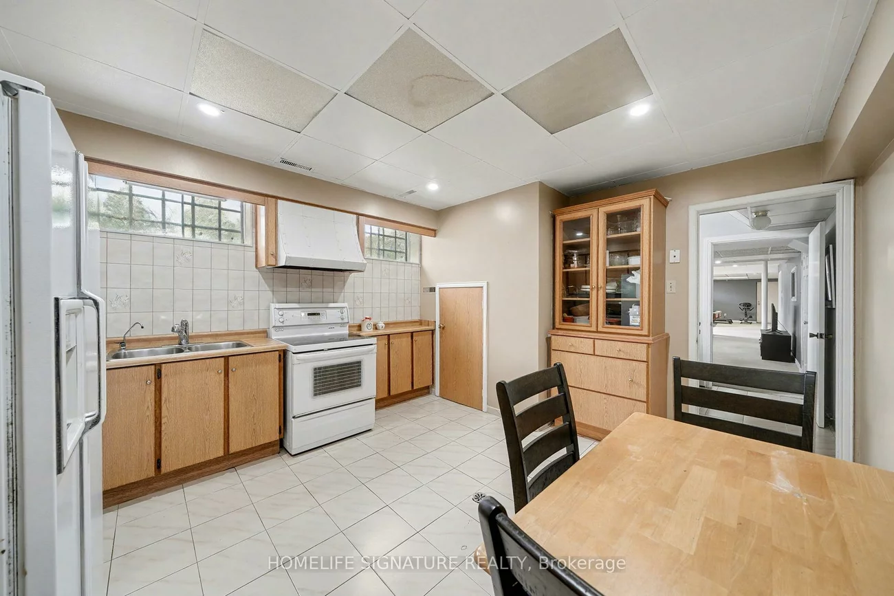 28, Walton, Palgrave, Caledon