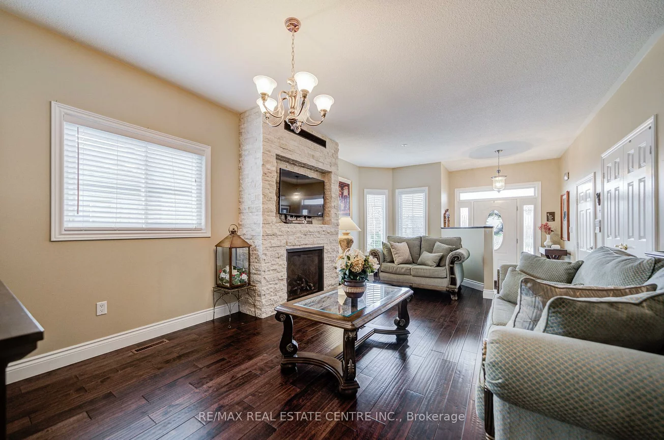 7, Carmichael, Bolton West, Caledon