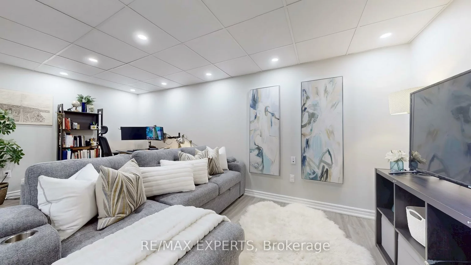 21, Wakely, Bolton West, Caledon