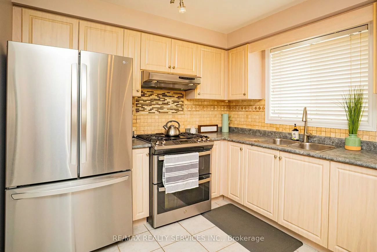 44, Edgar, Bolton East, Caledon