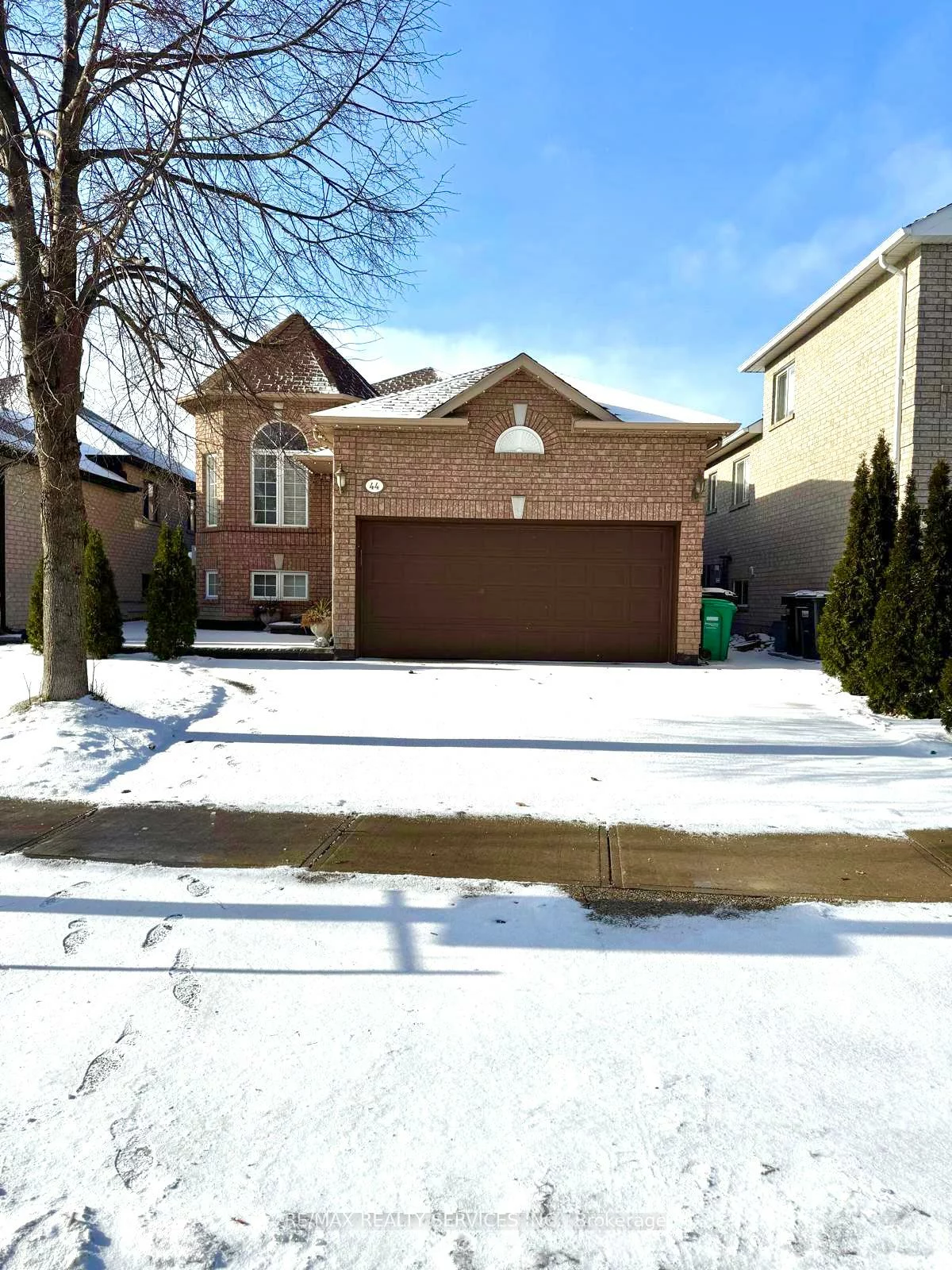 44, Edgar, Bolton East, Caledon