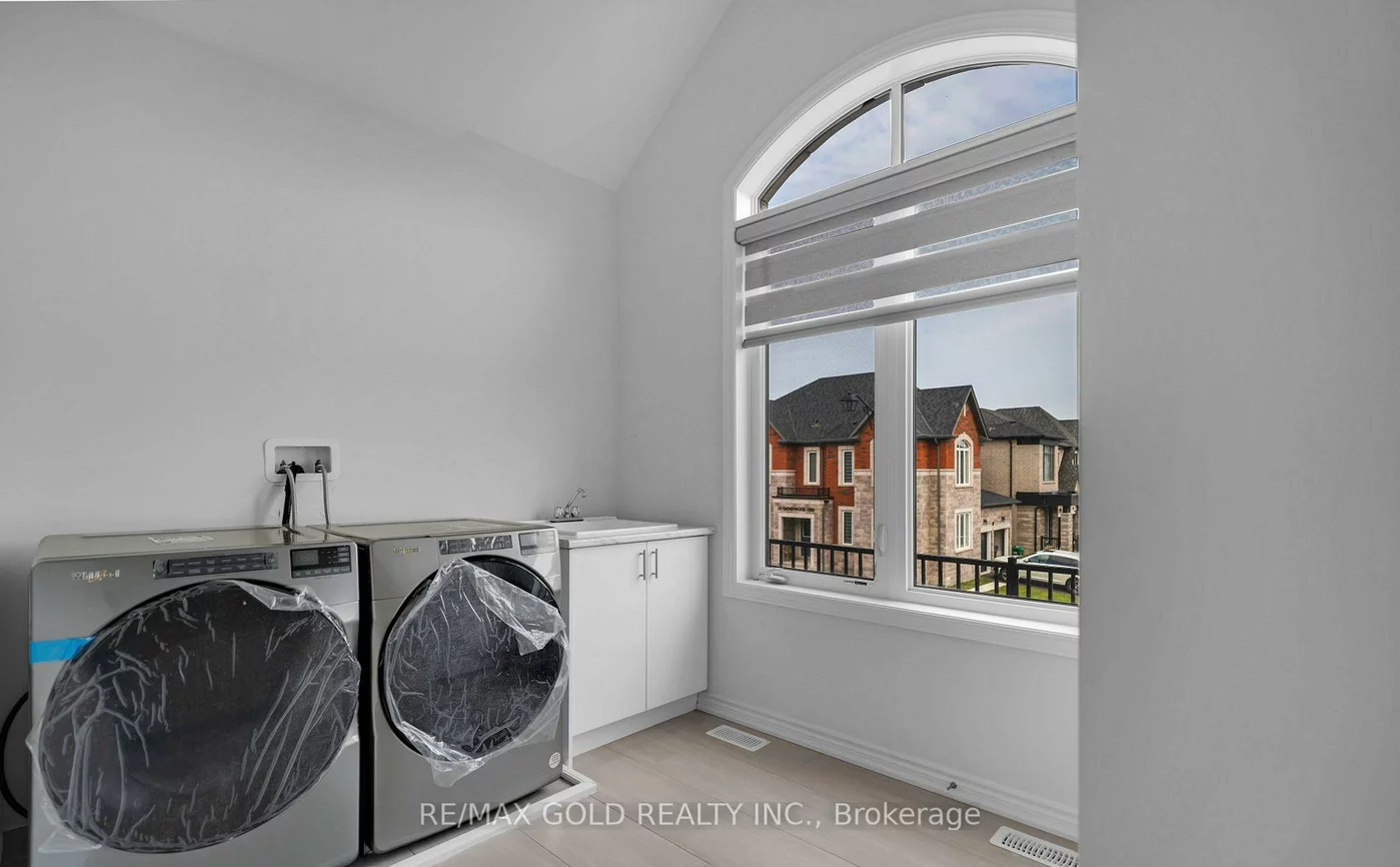 12, Vincena, Rural Caledon, Caledon