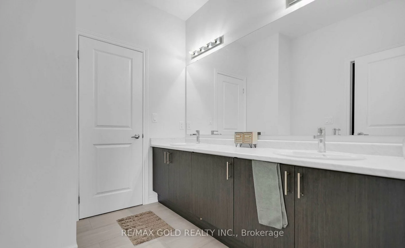 12, Vincena, Rural Caledon, Caledon