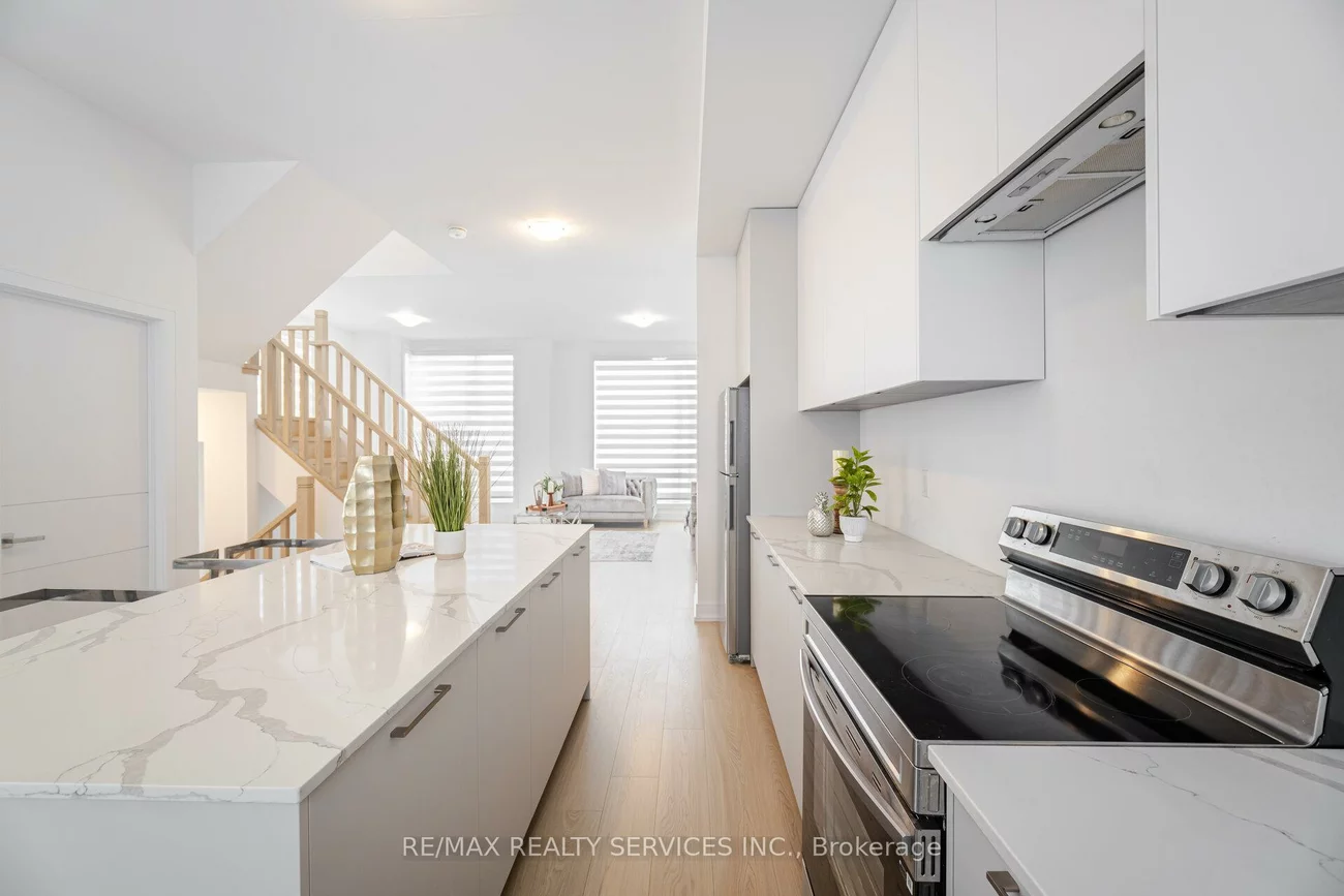 1, Taylor, Bolton West, Caledon