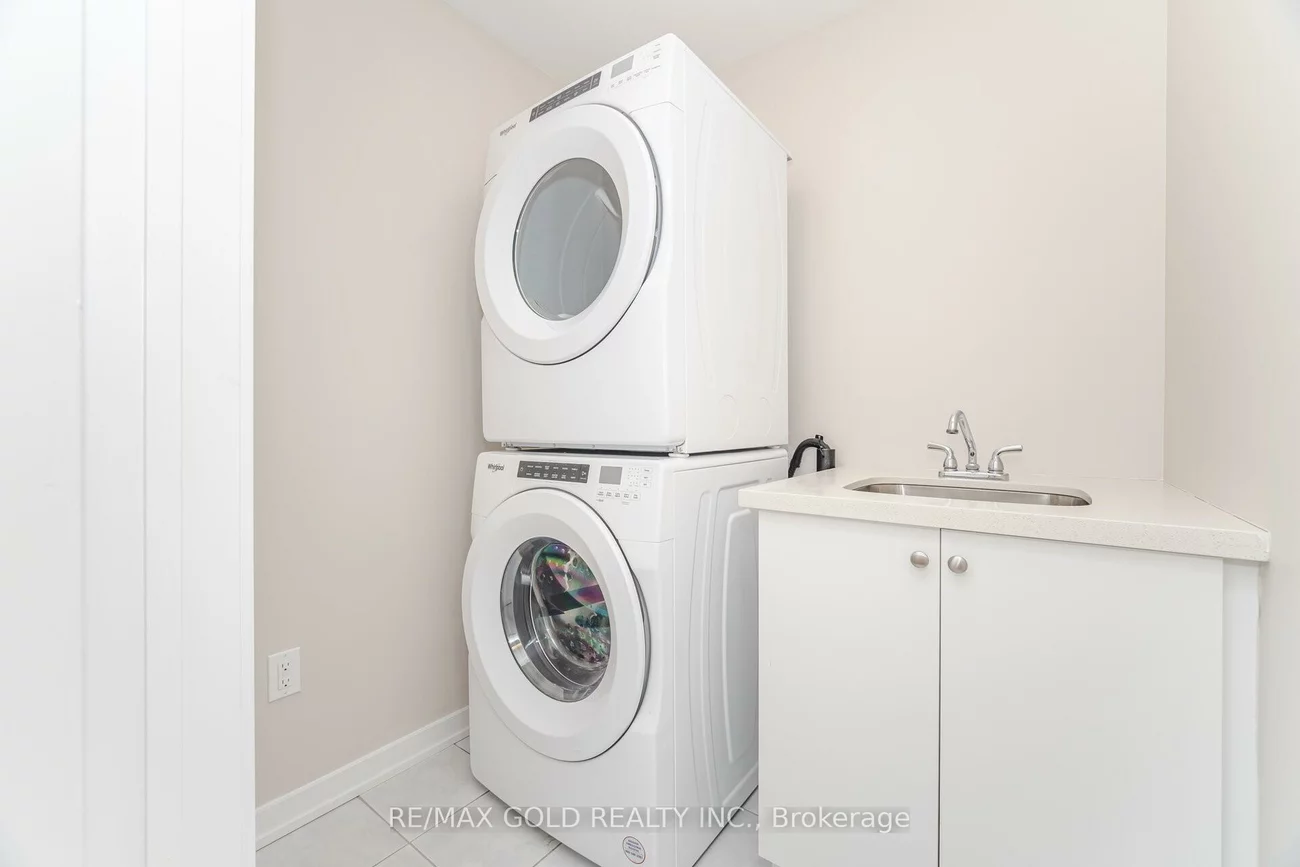 19, Lambert, Bolton East, Caledon