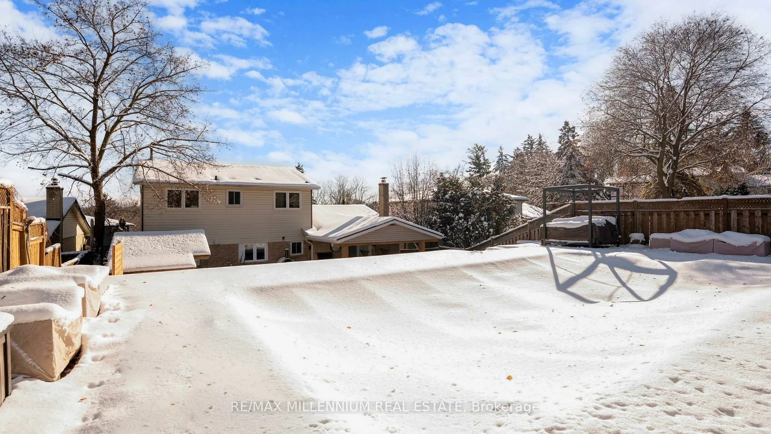 67, Sherin, Bolton North, Caledon