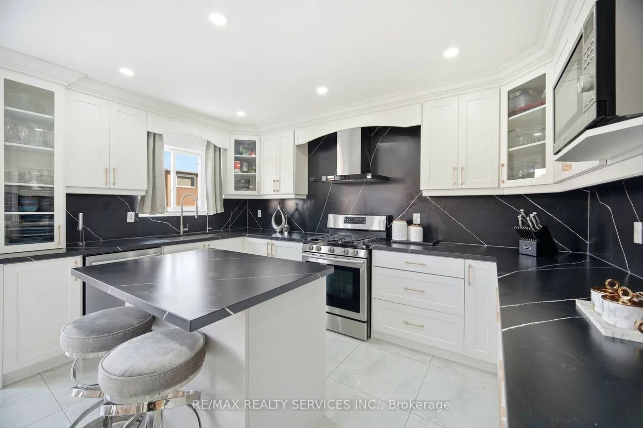 71, Hutton, Rural Caledon, Caledon