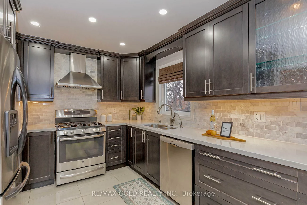 38, Esposito, Bolton East, Caledon