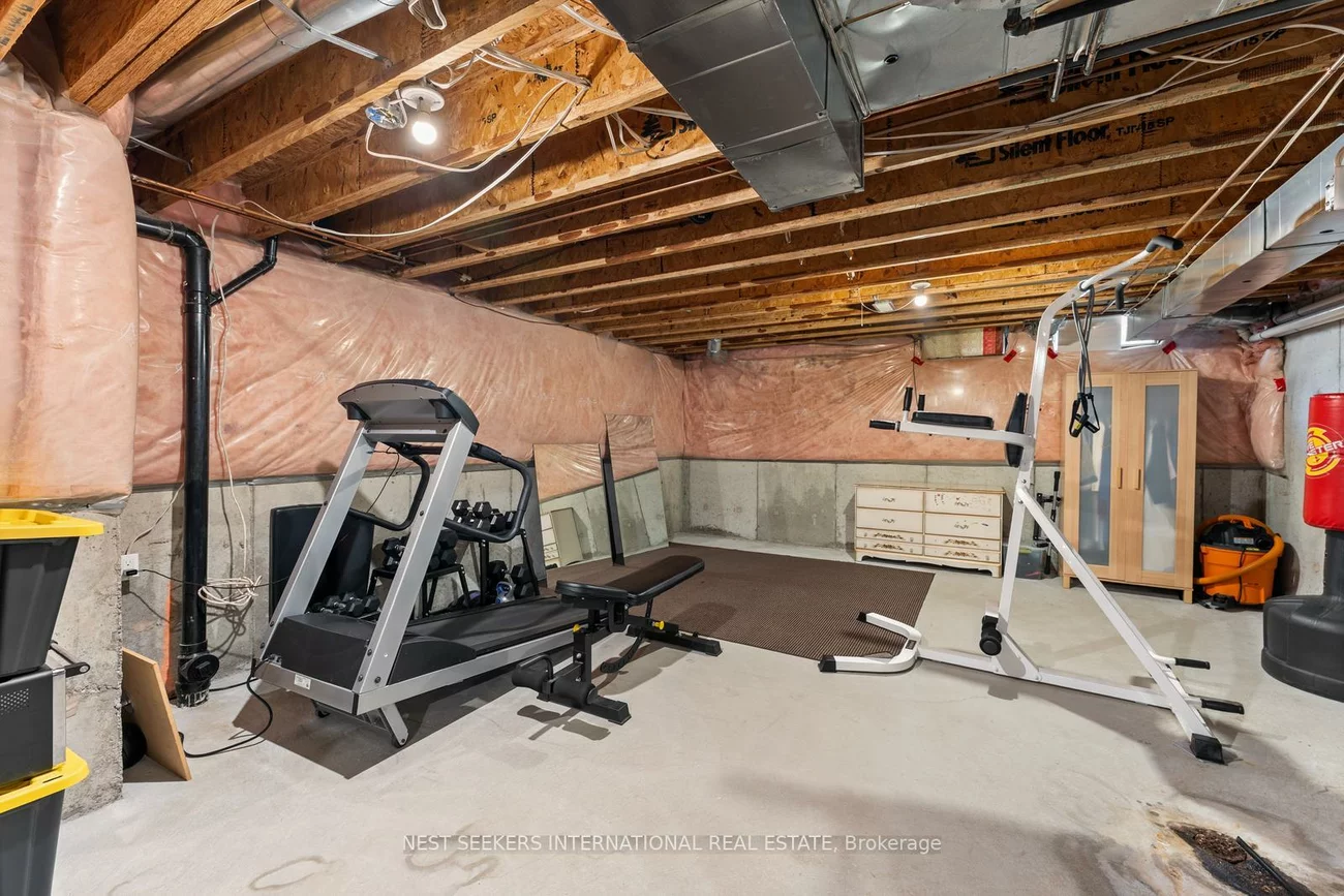 46, Waterbury, Bolton East, Caledon