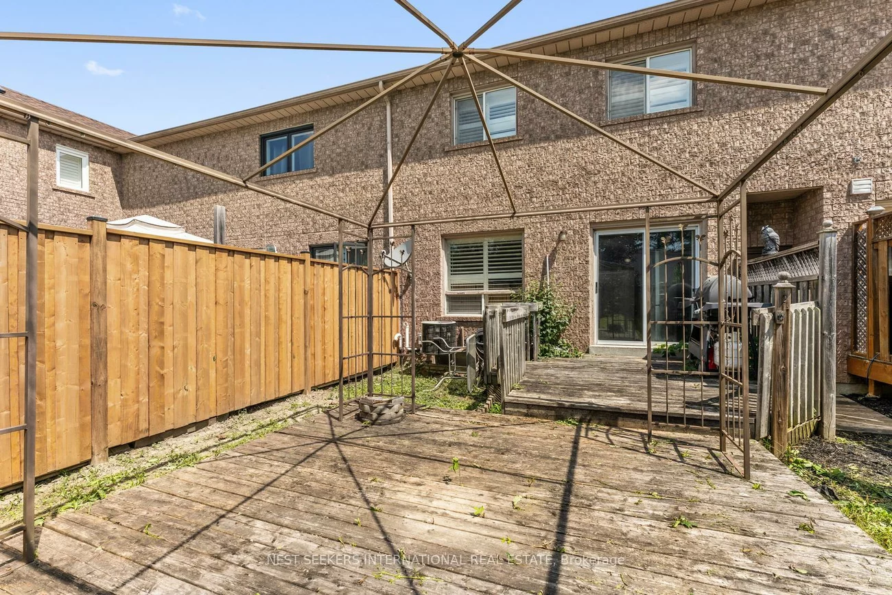 46, Waterbury, Bolton East, Caledon