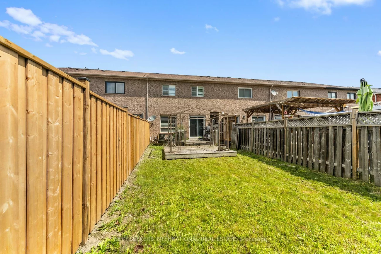 46, Waterbury, Bolton East, Caledon