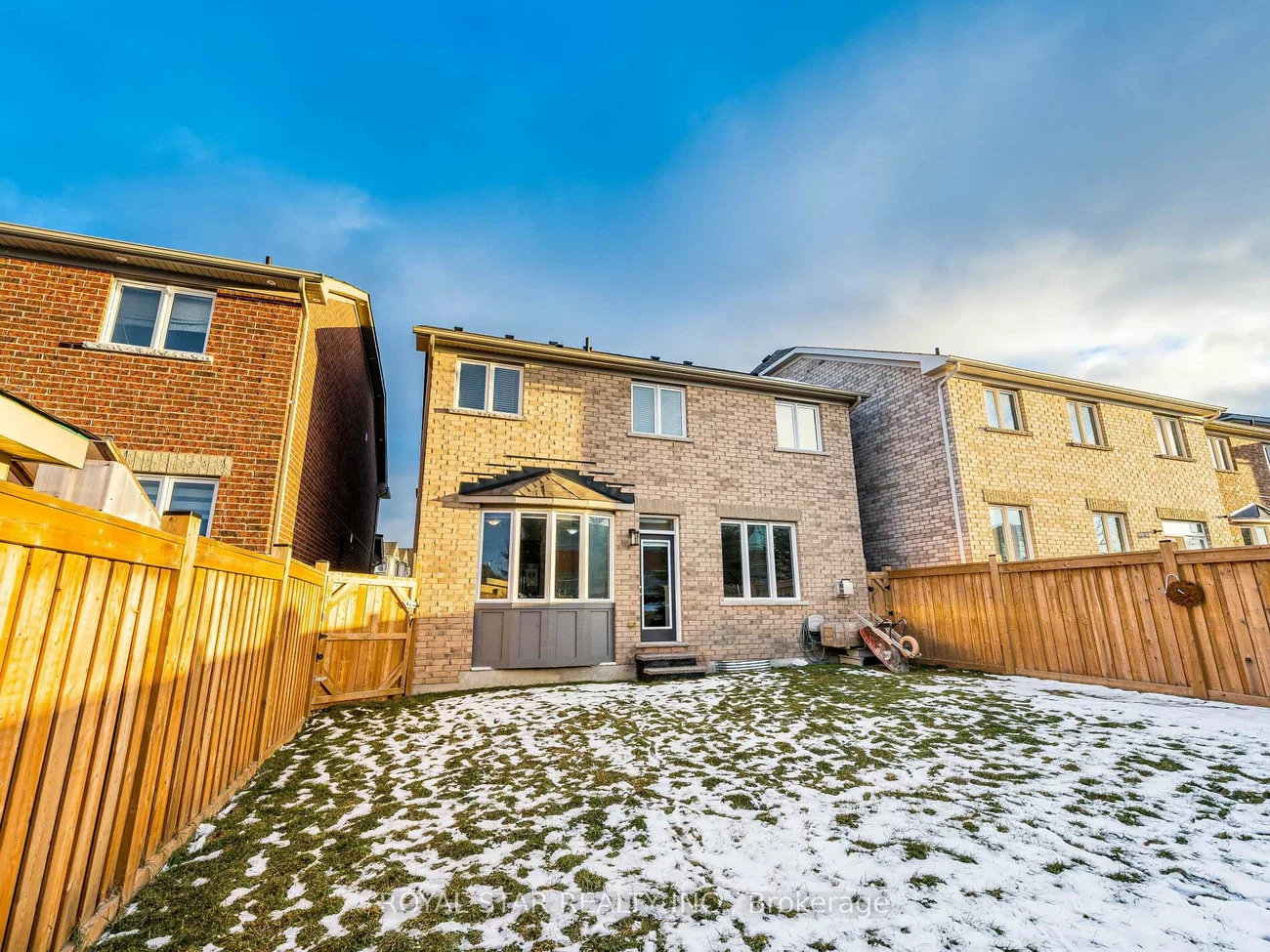 178, Newhouse, Rural Caledon, Caledon