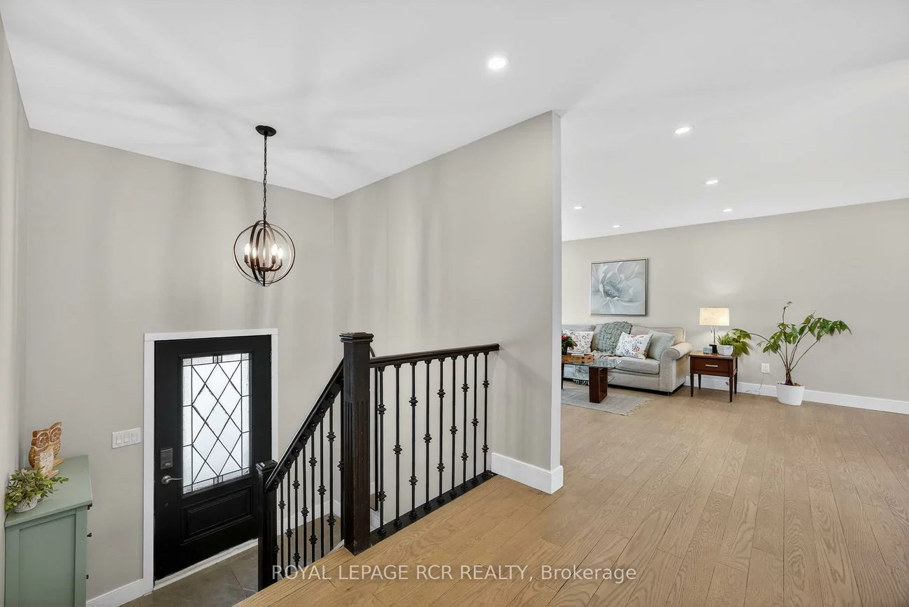 17, Arlow, Mono Mills, Caledon