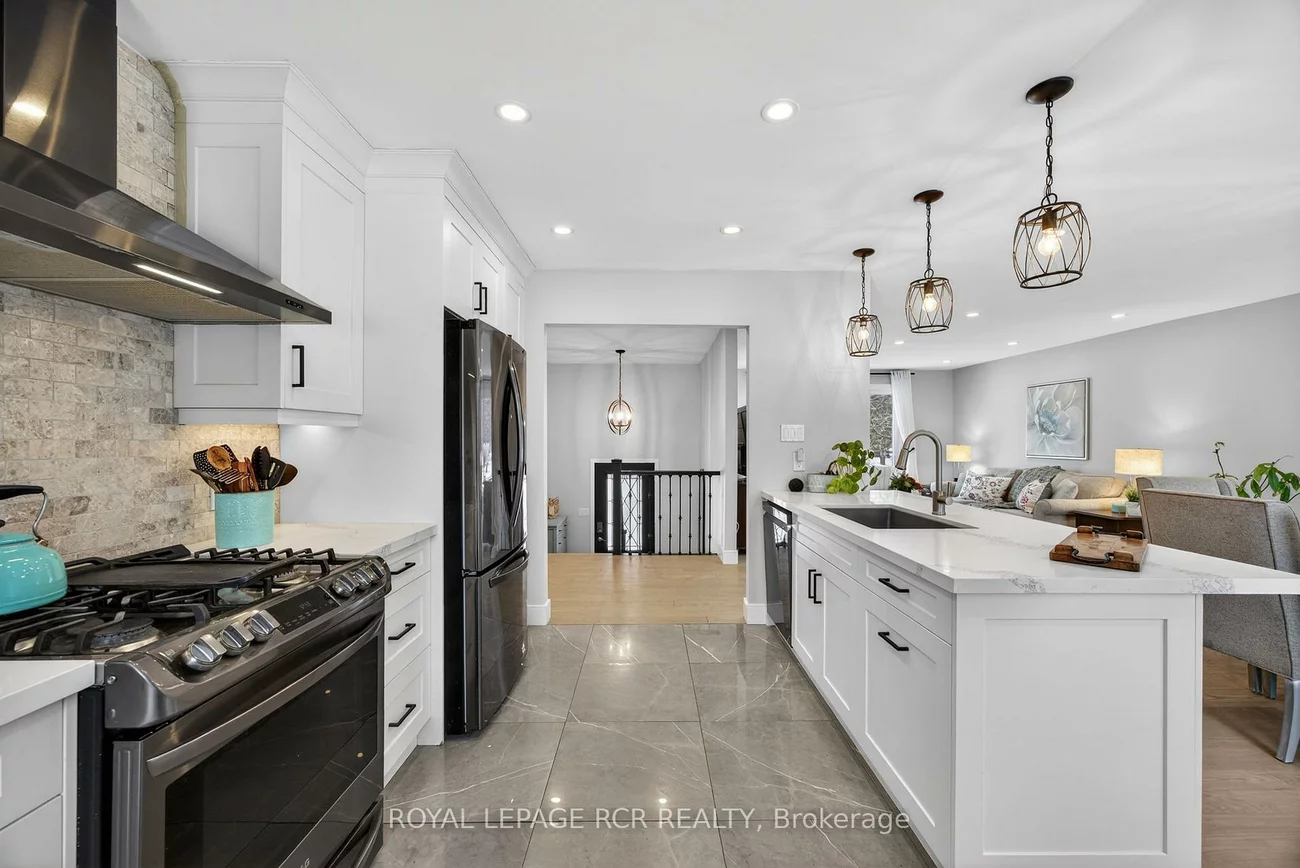 17, Arlow, Mono Mills, Caledon