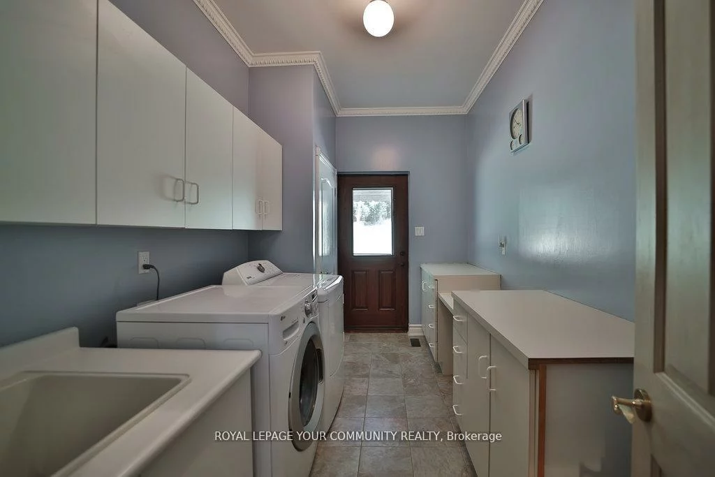 8339, Finnerty, Palgrave, Caledon