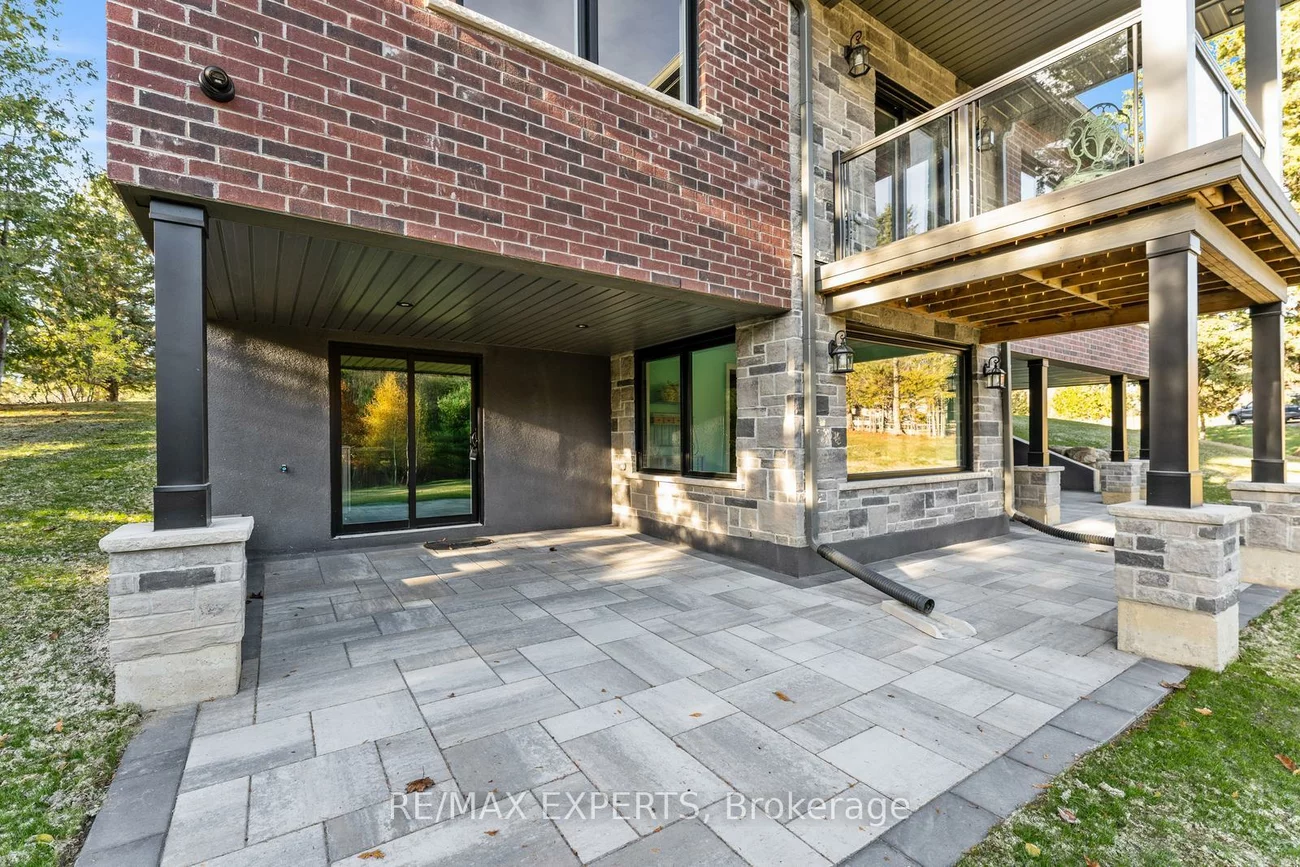 211, Pine, Palgrave, Caledon