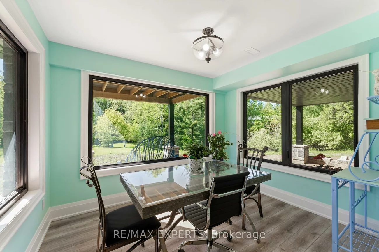 211, Pine, Palgrave, Caledon