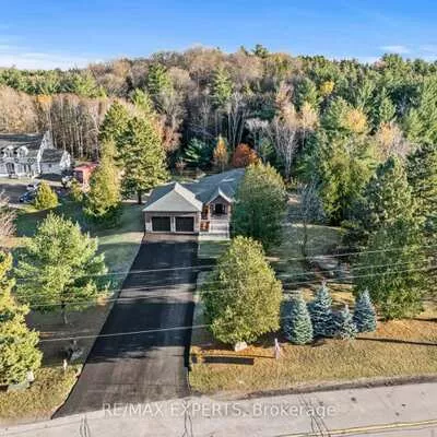 211, Pine, Palgrave, Caledon