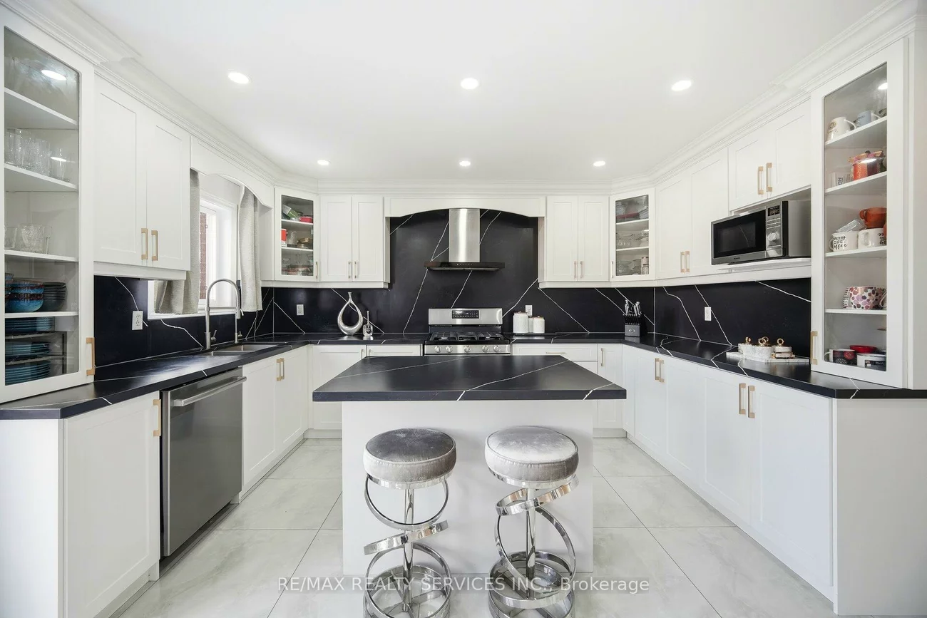 71, Hutton, Rural Caledon, Caledon