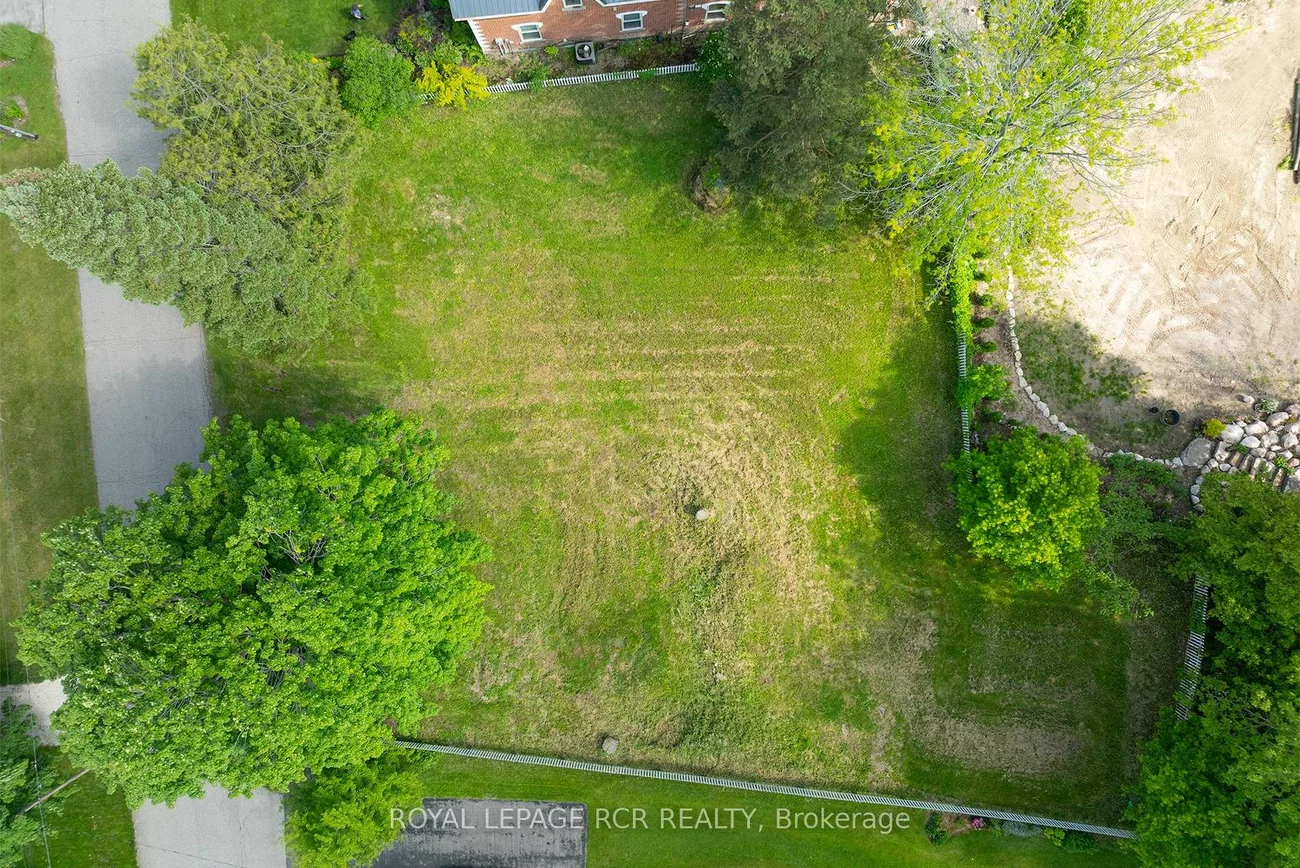 00, Amelia, Alton, Caledon