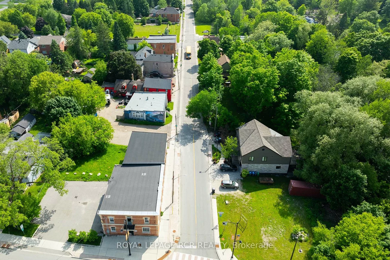 00, Amelia, Alton, Caledon