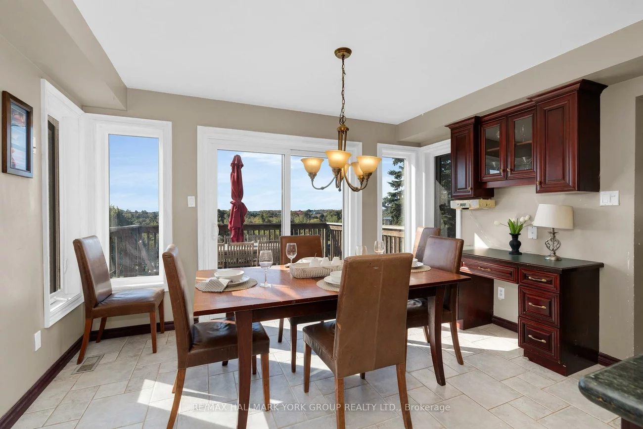 33, Matson, Palgrave, Caledon