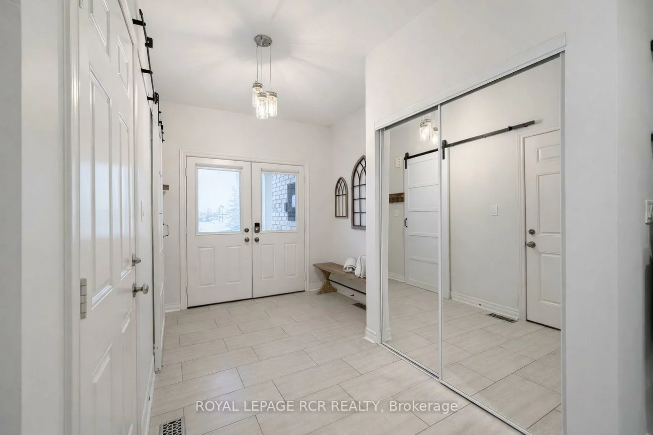 8, Mcelroy, Caledon East, Caledon