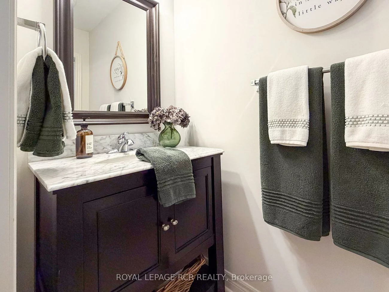 8, Mcelroy, Caledon East, Caledon