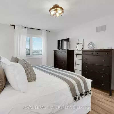 8, Mcelroy, Caledon East, Caledon