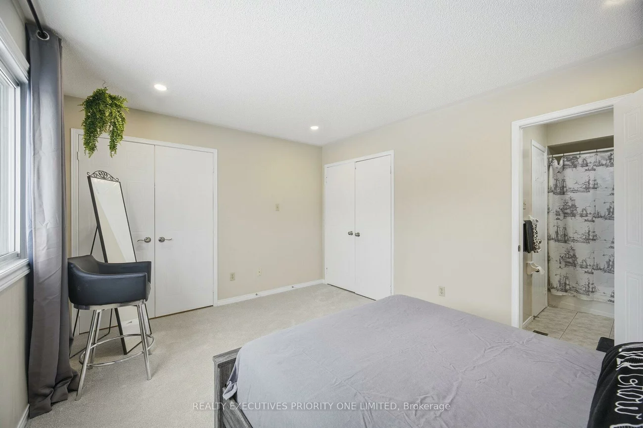 28, Smith, Bolton East, Caledon