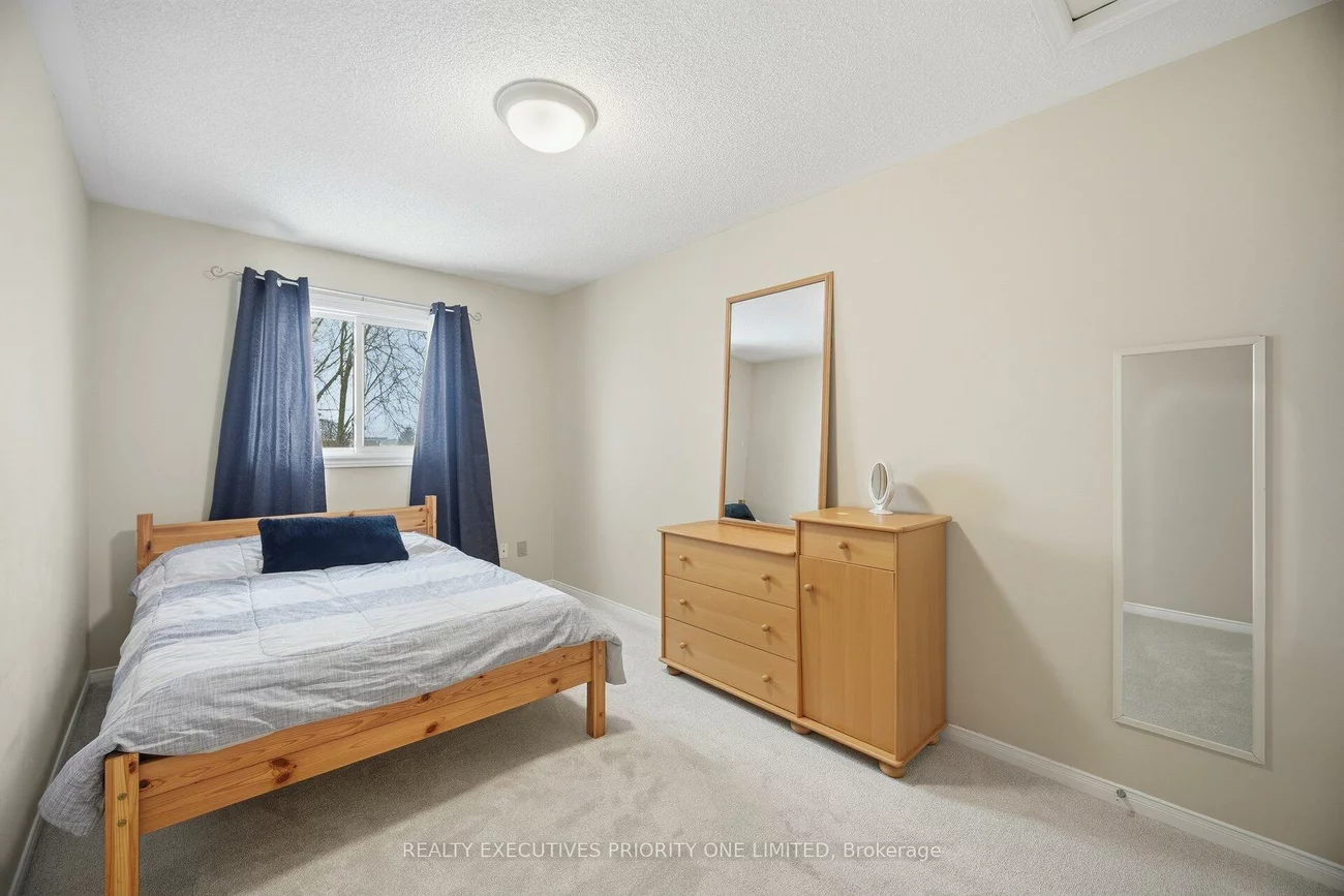 28, Smith, Bolton East, Caledon