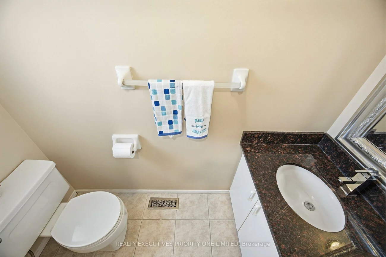 28, Smith, Bolton East, Caledon