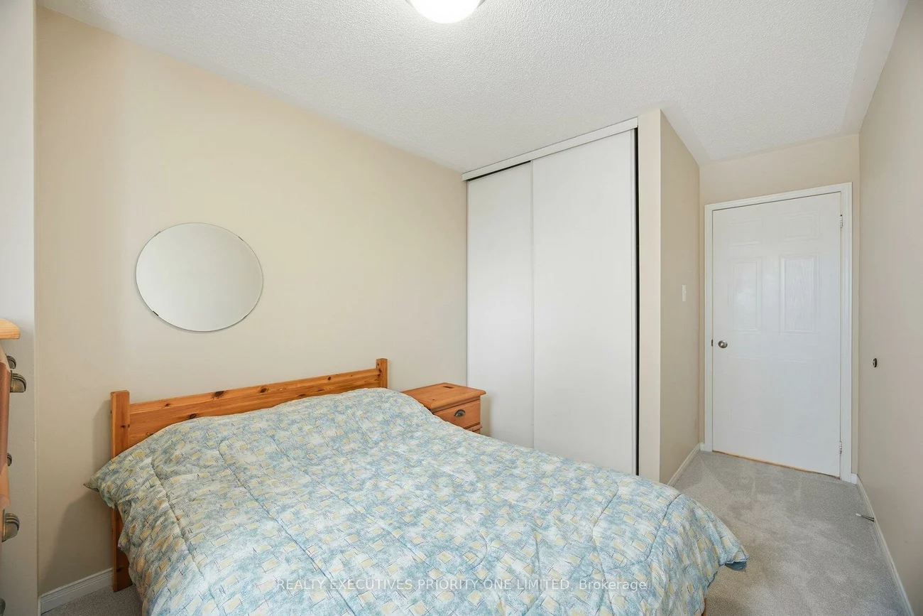 28, Smith, Bolton East, Caledon