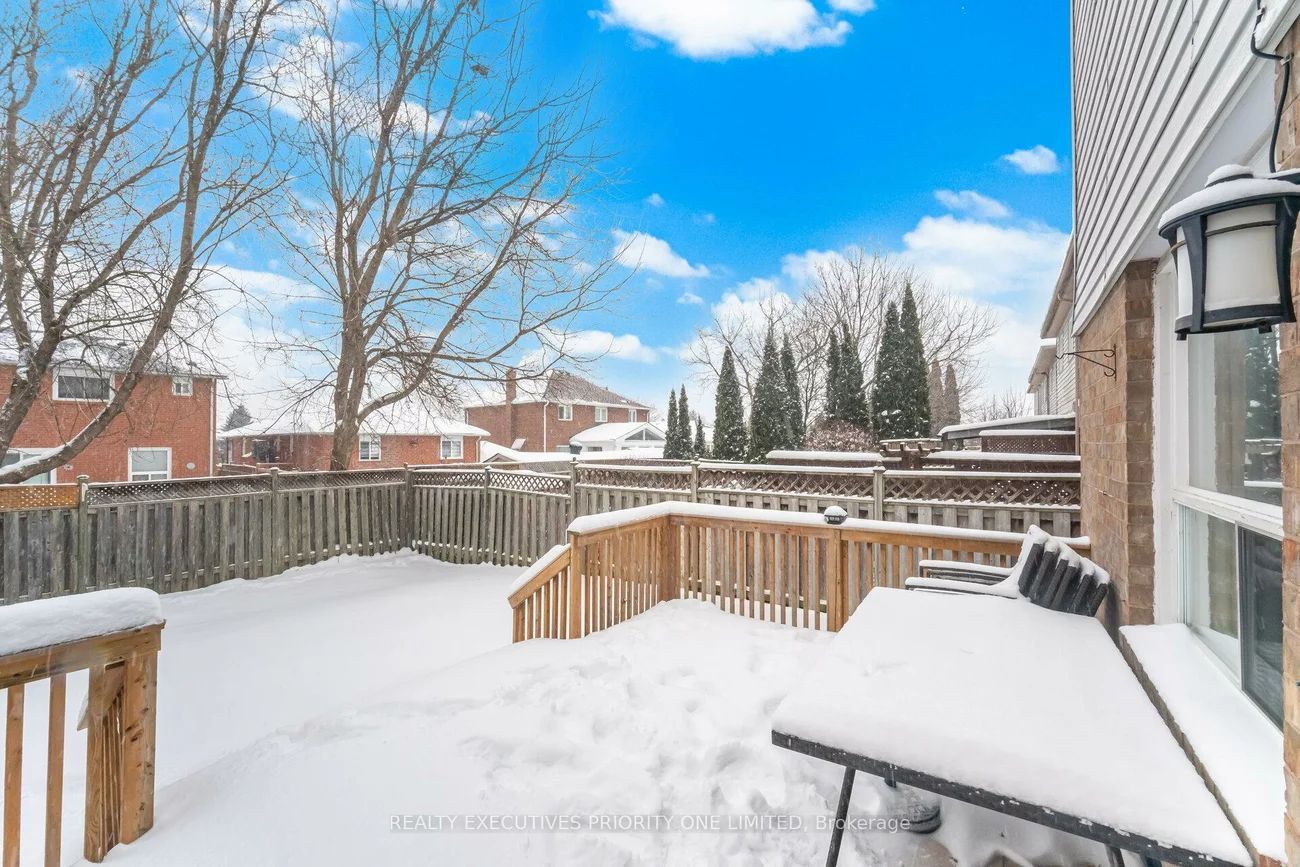 28, Smith, Bolton East, Caledon