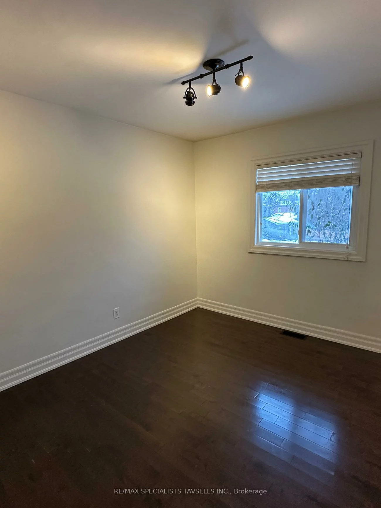 10, Victoria, Inglewood, Caledon