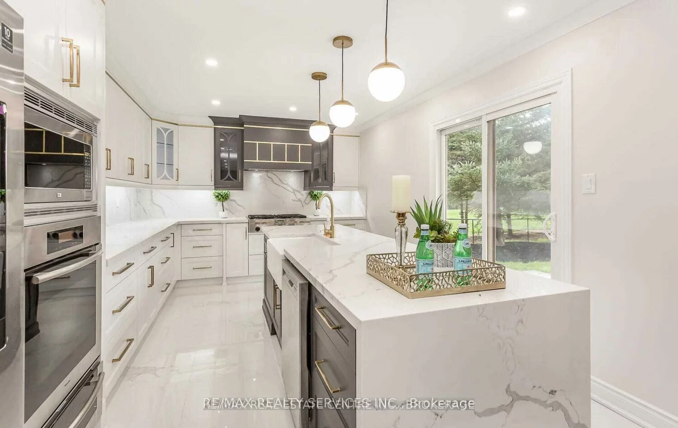 4, Blue Horizon, Caledon Village, Caledon