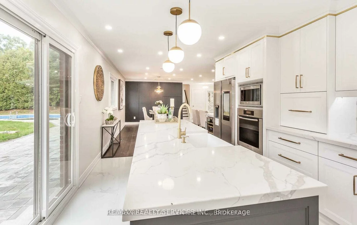 4, Blue Horizon, Caledon Village, Caledon