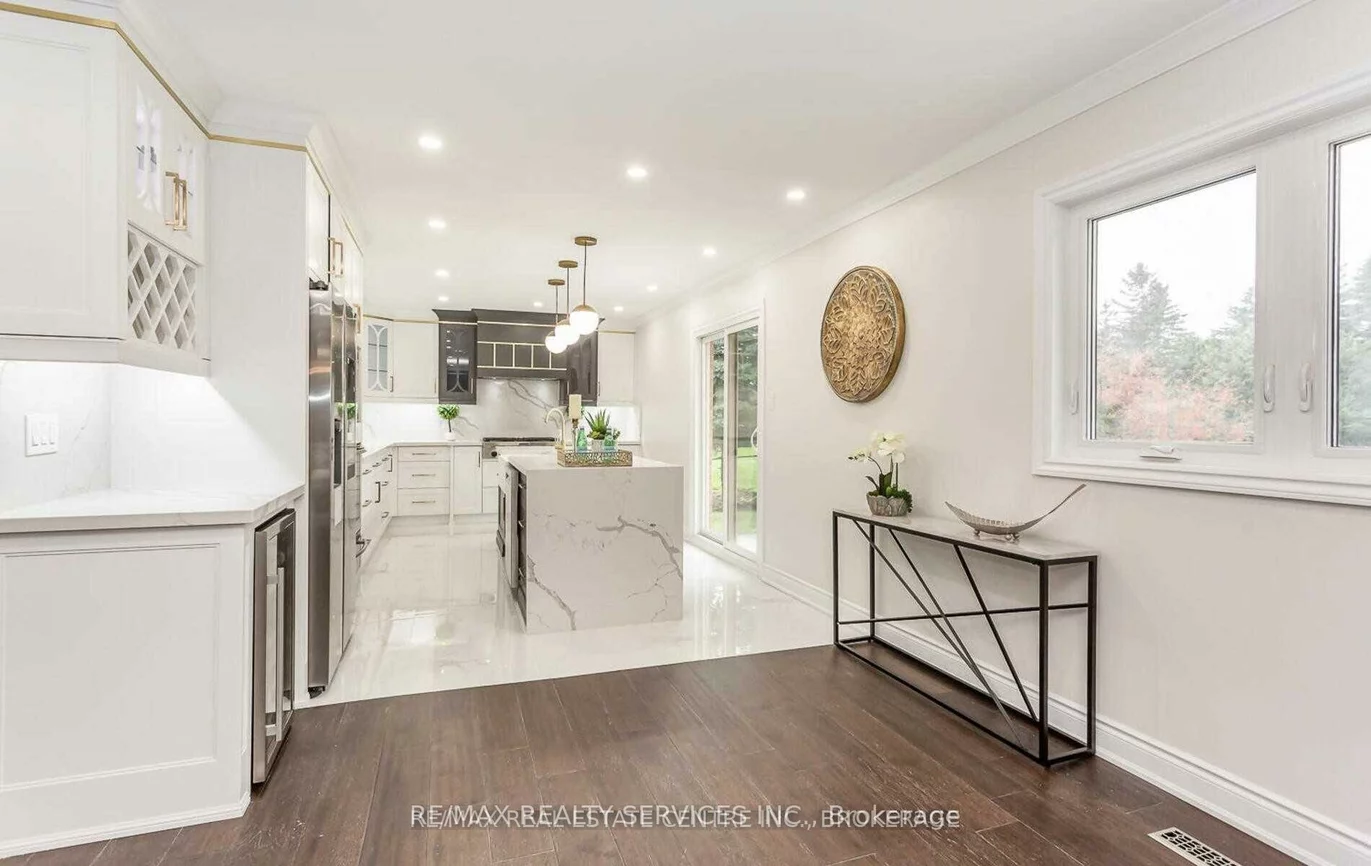 4, Blue Horizon, Caledon Village, Caledon