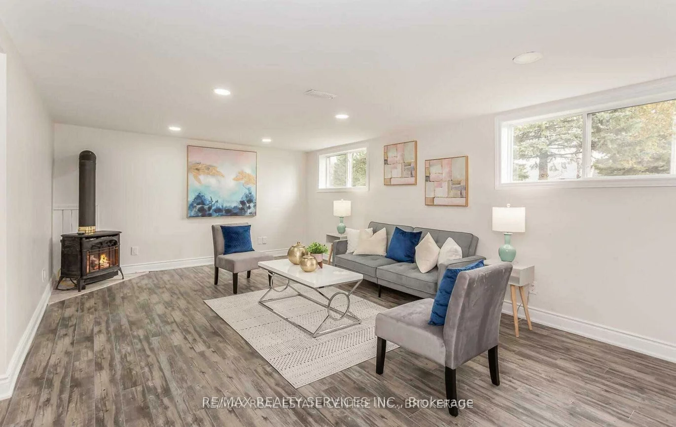 4, Blue Horizon, Caledon Village, Caledon