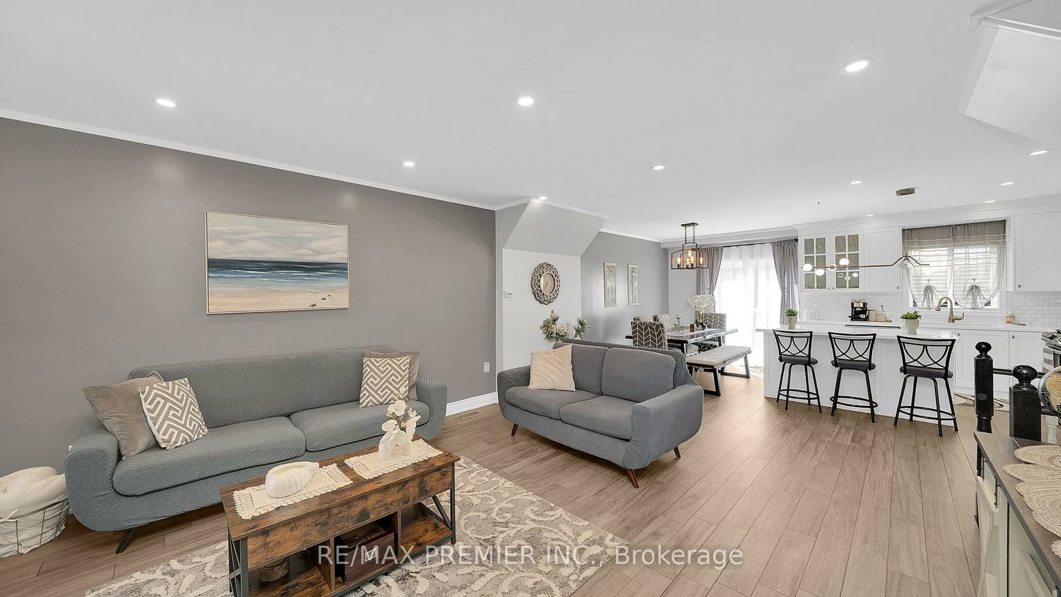 11, Richelieu, Bolton East, Caledon